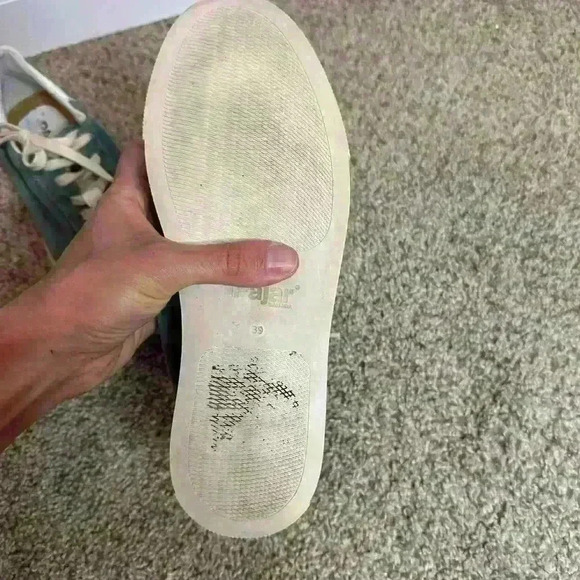 Pajar sneakers women’s size 39 - Picture 7 of 8